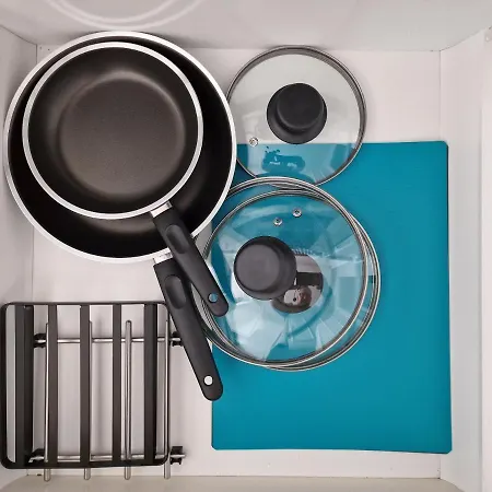 --- --- Przy Ul Rakowieckiej *