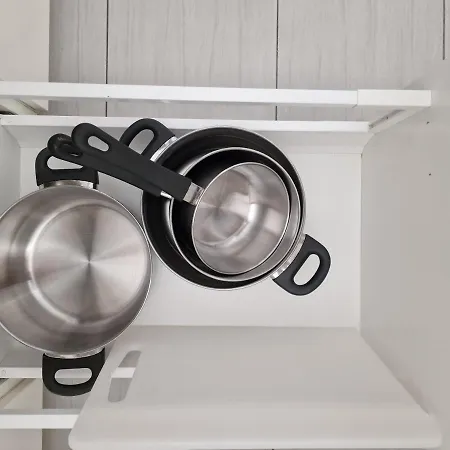 --- --- Przy Ul Rakowieckiej